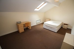 Photo4- click for photo gallery